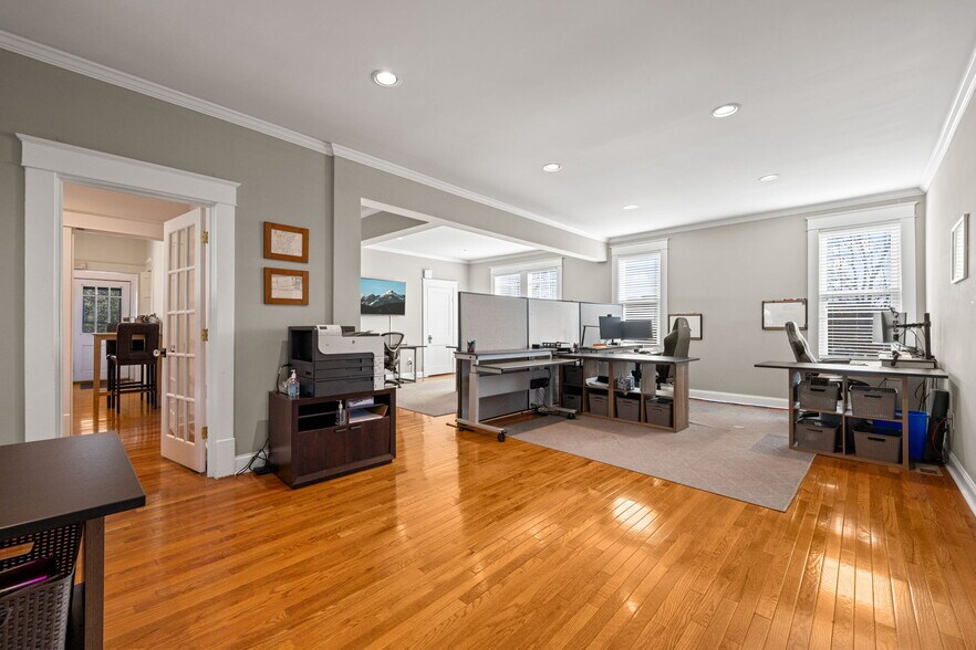 More Photos Of 708 St Marys St, Raleigh Office For Sale