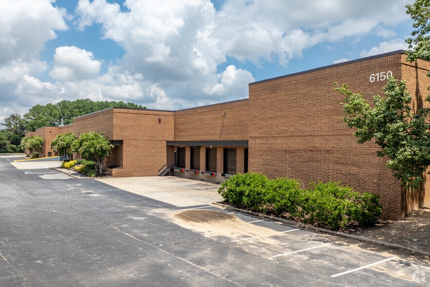 More Photos Of 6150 Lagrange Blvd SW, Atlanta Warehouse For Lease