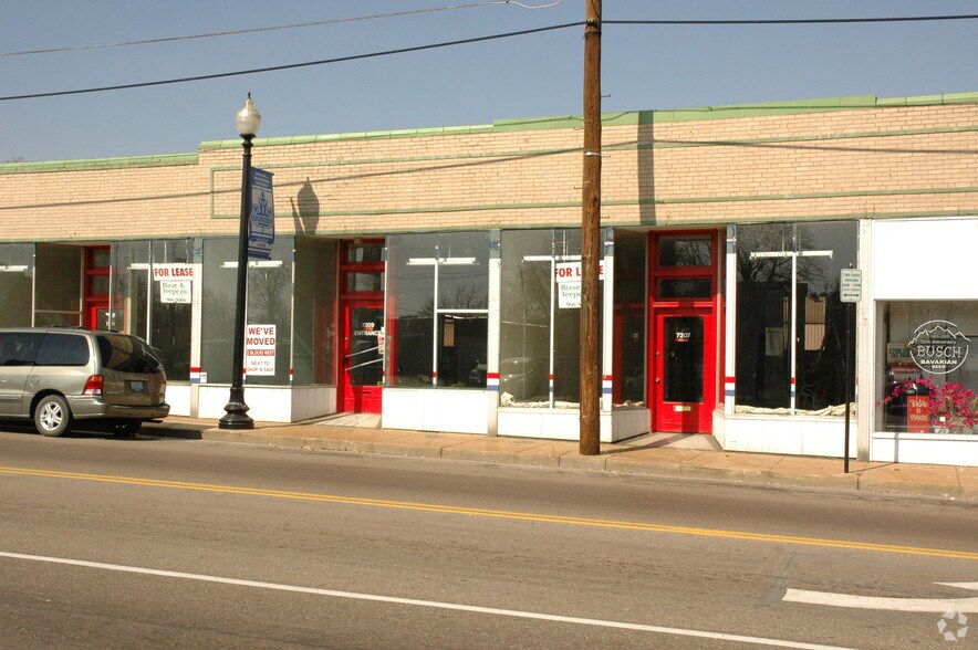 More Photos Of 7203-7217 Manchester Rd, Maplewood Storefront For Lease