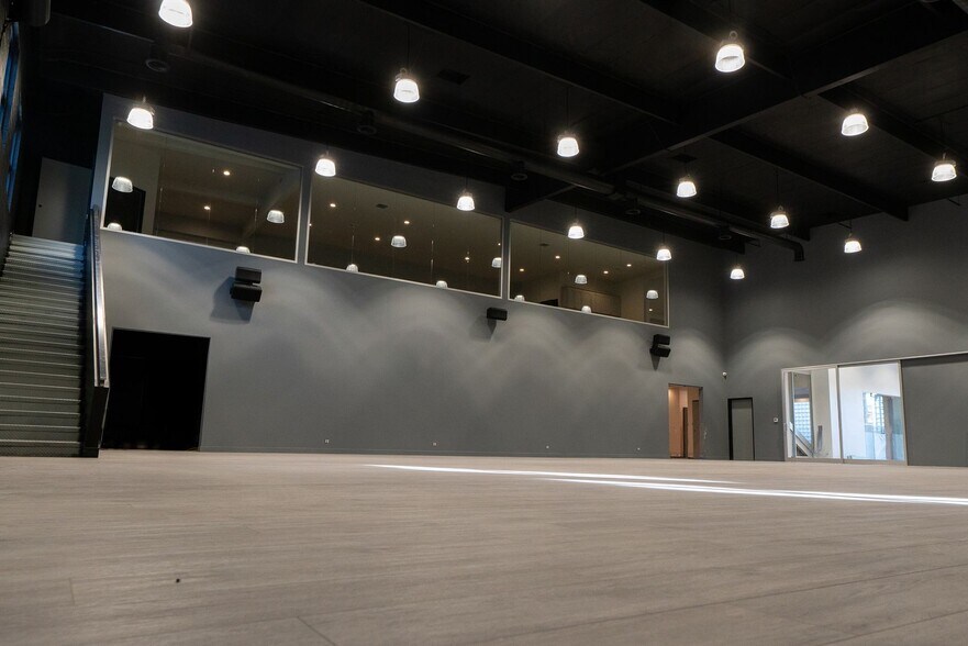 More Photos Of 1118 S Santa Fe Ave, Los Angeles Warehouse For Lease