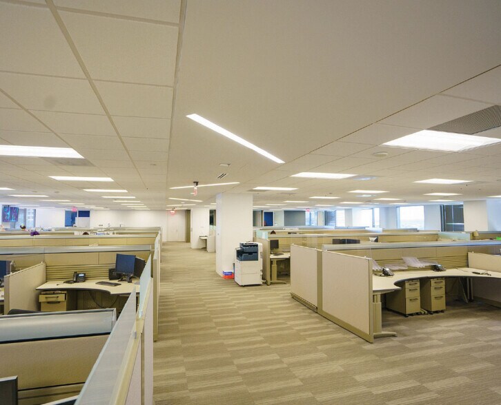 More Photos Of 14841 N Dallas Pky, Addison Office For Lease