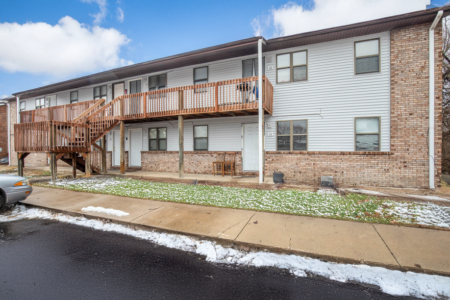 Primary Photo Of 4053 Mississippi Ave, Cahokia Apartments For Sale