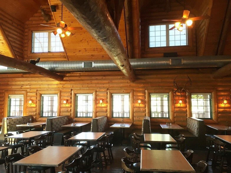 More Photos Of 8101 Wicker Ave, Schererville Restaurant For Sale