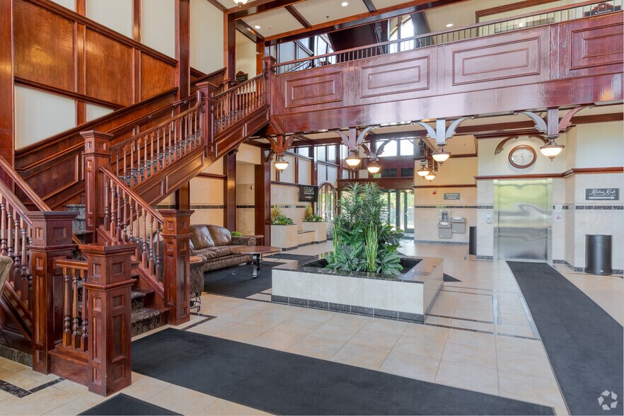 More Photos Of 5915 S Regal St, Spokane Office For Lease