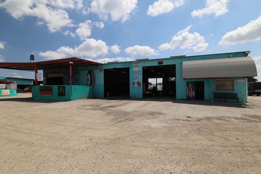 More Photos Of 11420 S State Highway 16, San Antonio Auto Repair For Sale