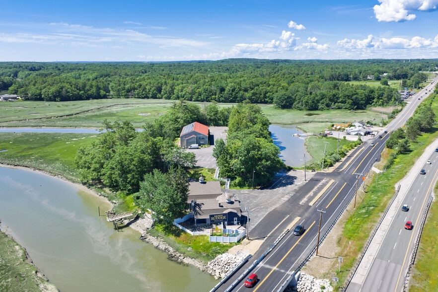 More Photos Of 1335 US ROUTE 1, Yarmouth Restaurant For Sale