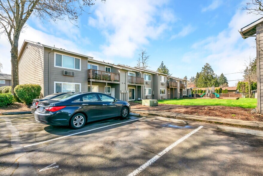 More Photos Of 17726 SE Division St, Portland Apartments For Sale