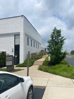 More Photos Of 501 Morrison Rd, Gahanna Medical For Lease