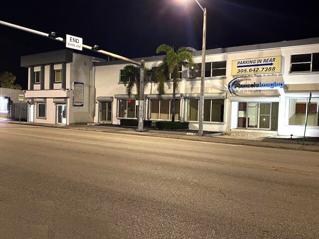 More Photos Of 2390 NW 7th St, Miami Medical For Sale