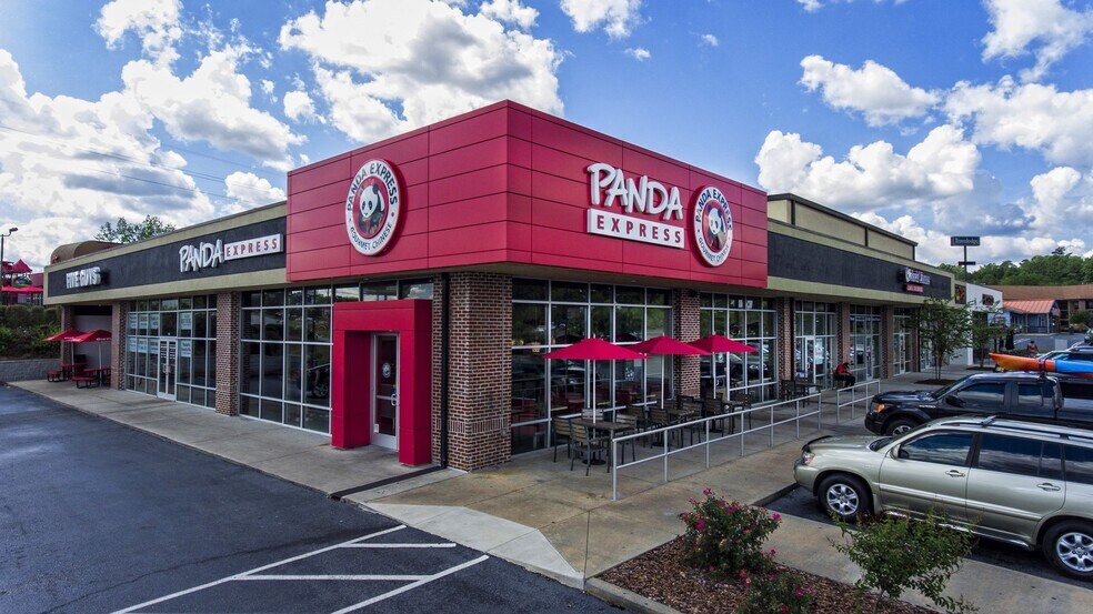 Primary Photo Of 120 Tom Hill Sr. Blvd, Macon-Bibb Freestanding For Lease