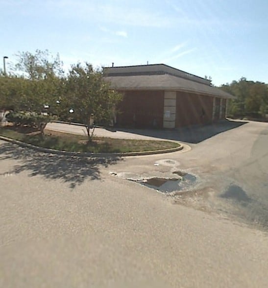 More Photos Of 906 Us-64 Hwy W, Apex Fast Food For Lease