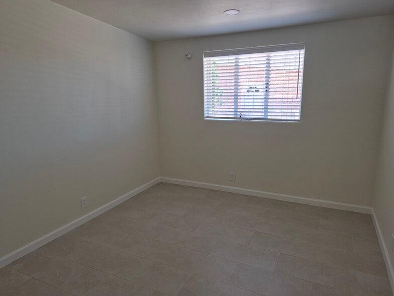 More Photos Of 5453 E 4th St, Tucson Assisted Living For Sale