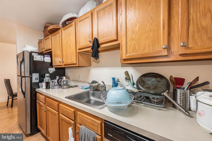 More Photos Of 317 W Franklin St, Baltimore Storefront Retail Office For Sale