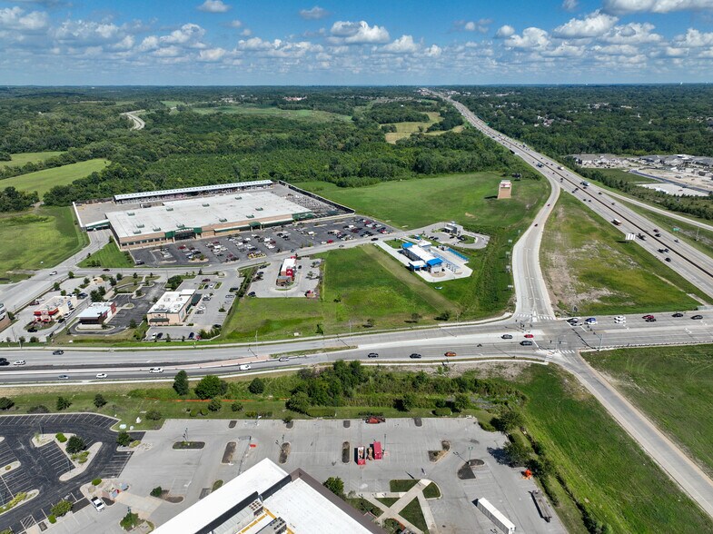 More Photos Of 4111 S Little Blue Pky, Independence Land For Sale