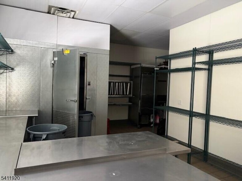 More Photos Of 281 Triangle Rd, Hillsborough Freestanding For Lease