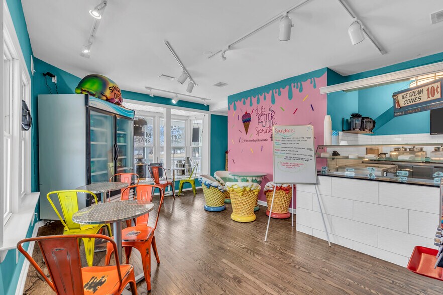 More Photos Of 59 N Main St, Manahawkin Freestanding For Sale