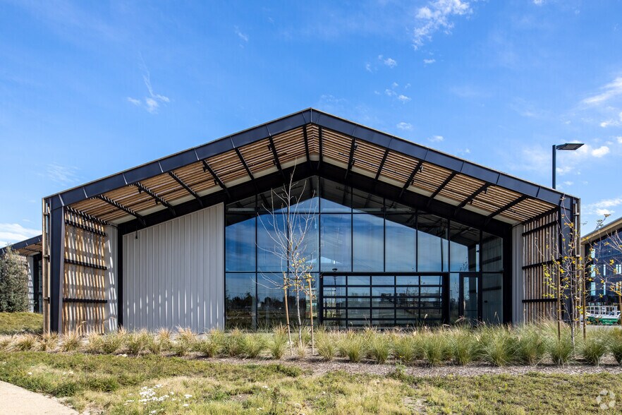 More Photos Of 1730 Flight Way, Tustin Unknown For Lease