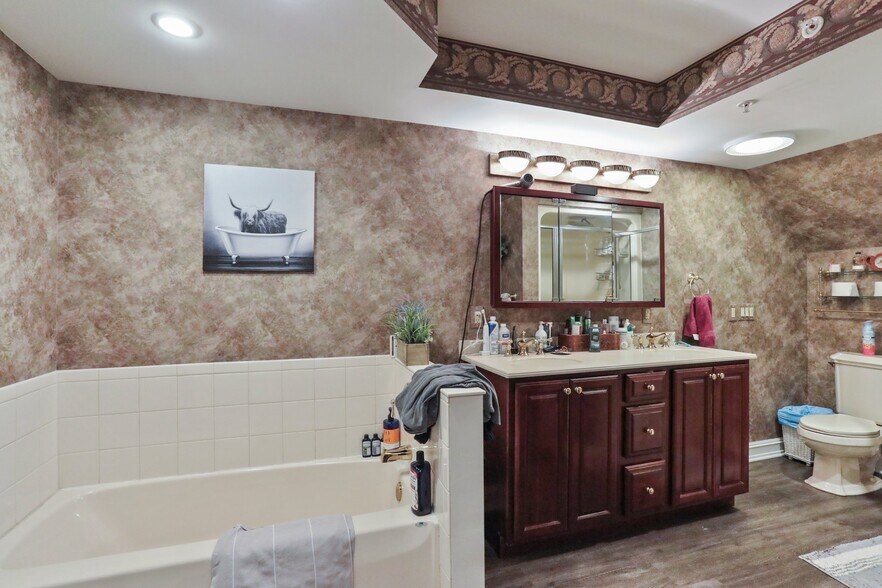More Photos Of 14111-14113 Pennsylvania Ave, Hagerstown Freestanding For Sale
