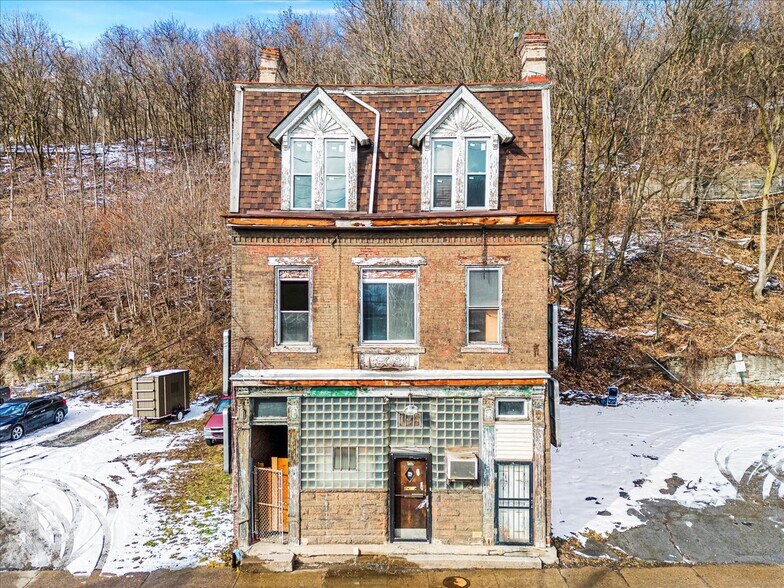 Primary Photo Of 134 Steuben St, Pittsburgh Restaurant For Sale