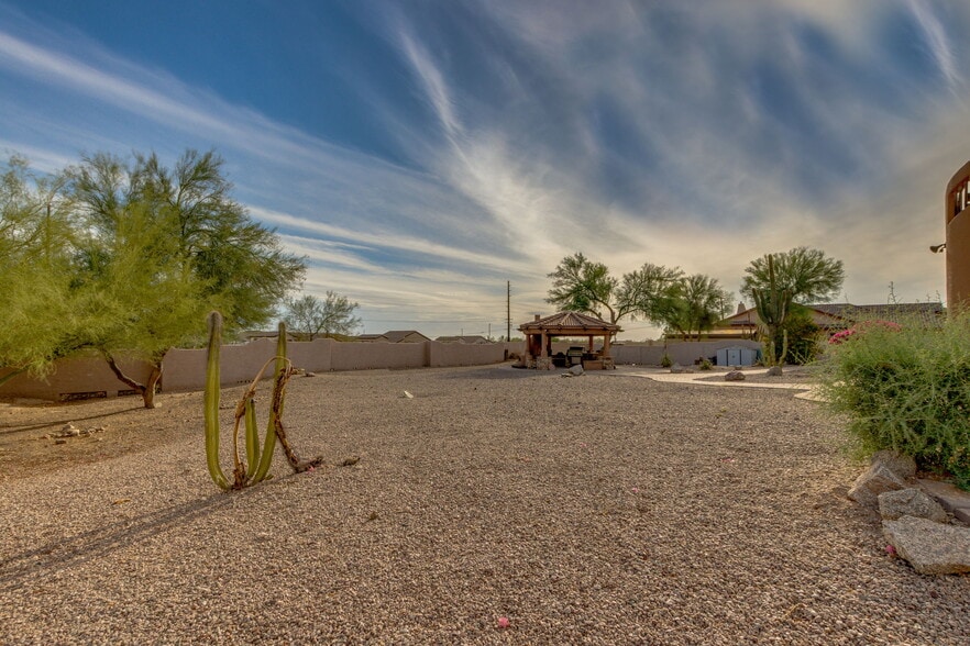 More Photos Of 10027 E Hillview St, Mesa Assisted Living For Sale