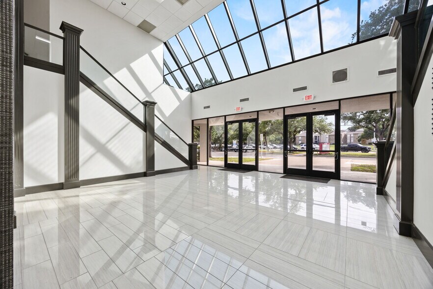 More Photos Of 1700 Coit Rd, Plano Medical For Lease