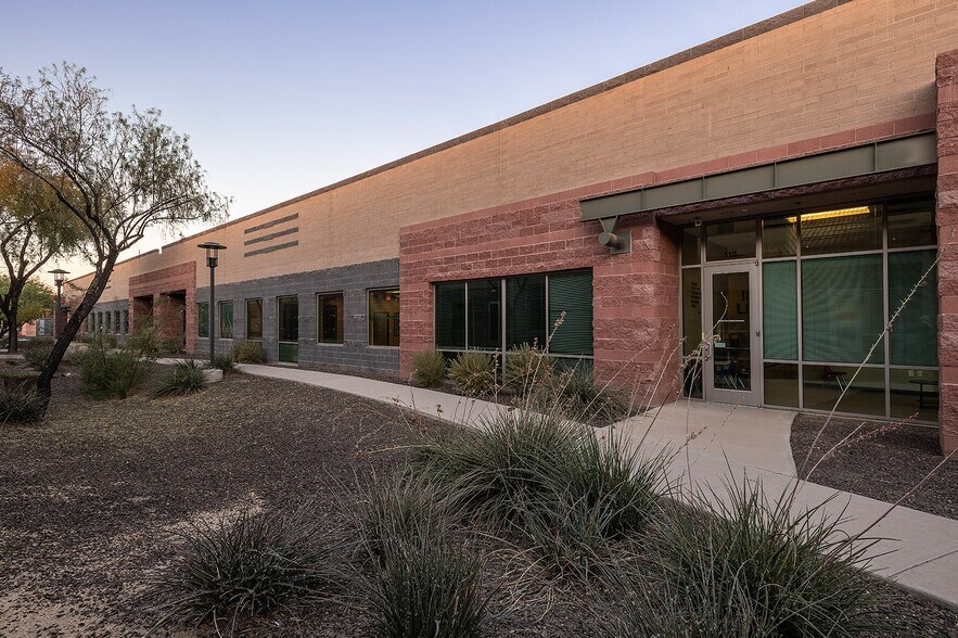 More Photos Of 8454 N 90th, Scottsdale Medical For Sale