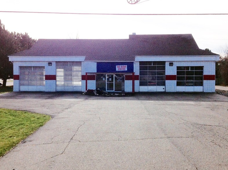 More Photos Of 530 E Saginaw Hwy, Grand Ledge Auto Repair For Sale