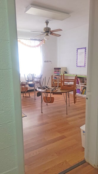 More Photos Of 8822 Angora St, Dallas Religious Facility For Sale