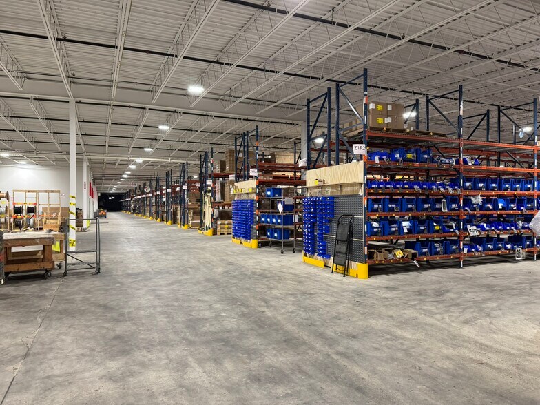 More Photos Of 3701 Main St, Elkhart Industrial For Lease
