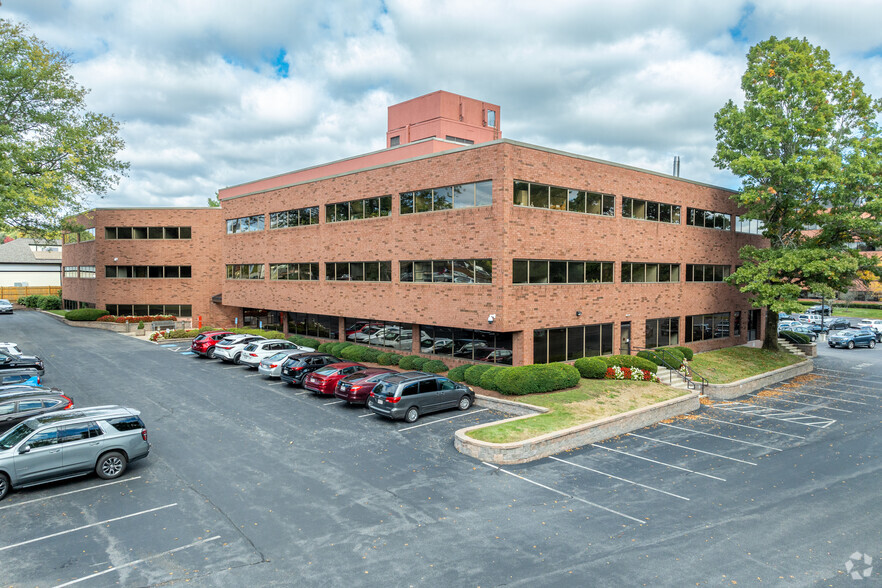 Primary Photo Of 135 Beaver St, Waltham Office For Lease