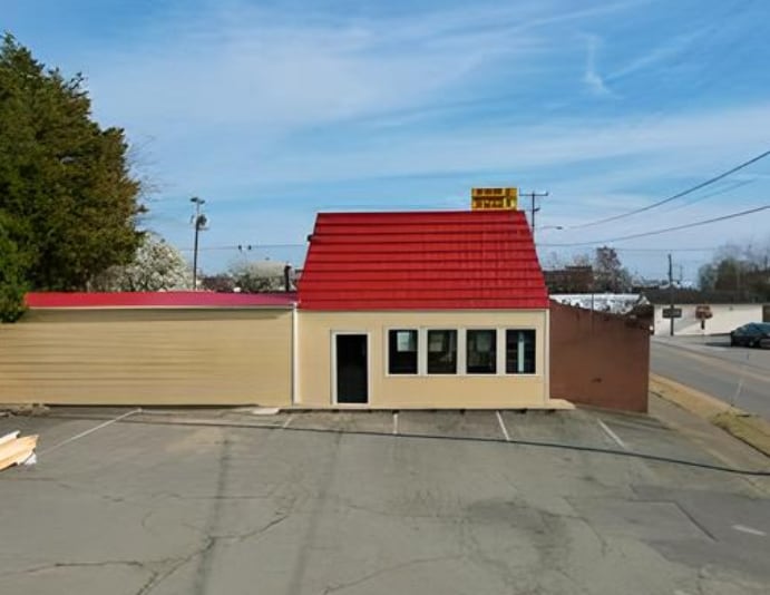 More Photos Of 901 Wilborn Ave, South Boston Freestanding For Sale