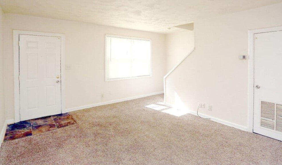 More Photos Of 3817 George Washington Hwy, Portsmouth Apartments For Sale