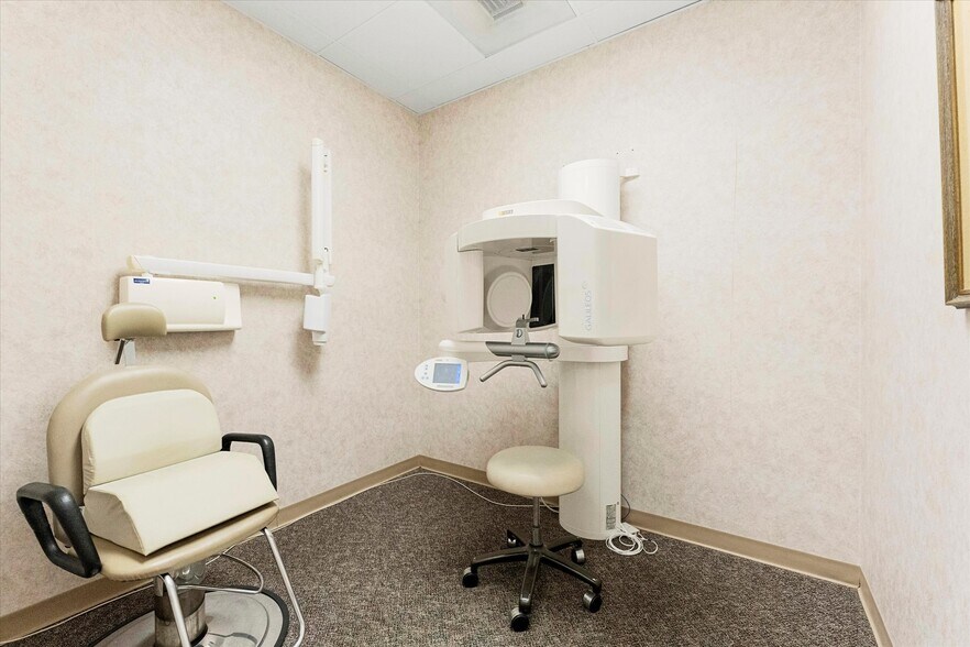 More Photos Of 1146 N New Hope Rd, Gastonia Medical For Sale
