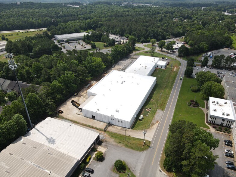 More Photos Of 1420 Redi Rd, Cumming Warehouse For Lease