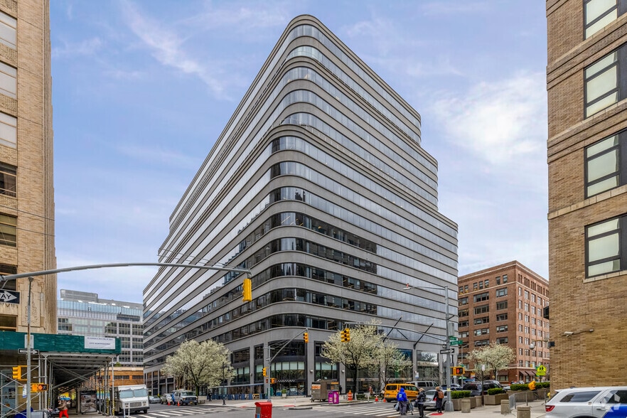 Primary Photo Of 375 Hudson St, New York Office For Lease