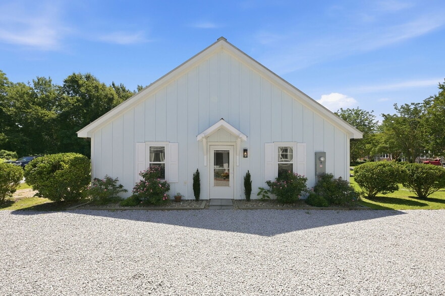 More Photos Of 508 Church St, Oriental Hospitality For Sale