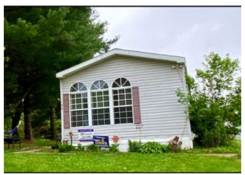 More Photos Of 700 Pershing Rd, Maquoketa Manufactured Housing Mobile Home Park For Sale