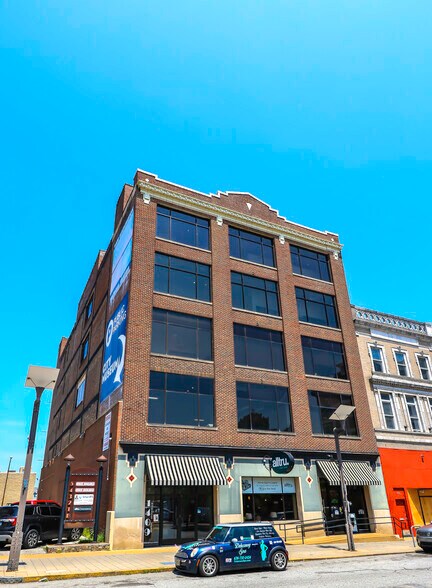 More Photos Of 1409 Washington Ave, Saint Louis Office For Sale