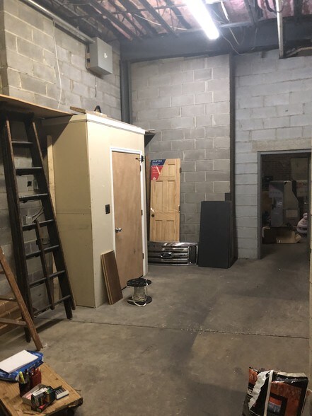 More Photos Of 75-77 Paterson Ave, Wallington Warehouse For Lease