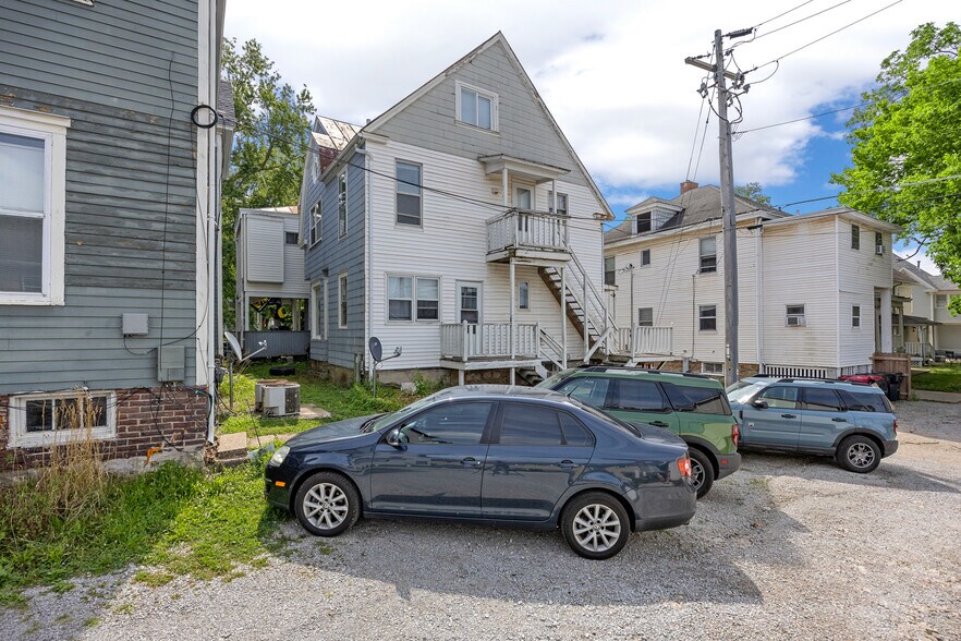 More Photos Of 217 S Johnson St, Iowa City Apartments For Sale