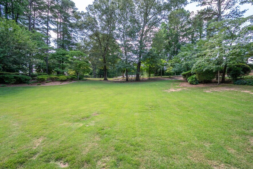 More Photos Of 59 Woodlawn Dr NE, Marietta Land For Sale