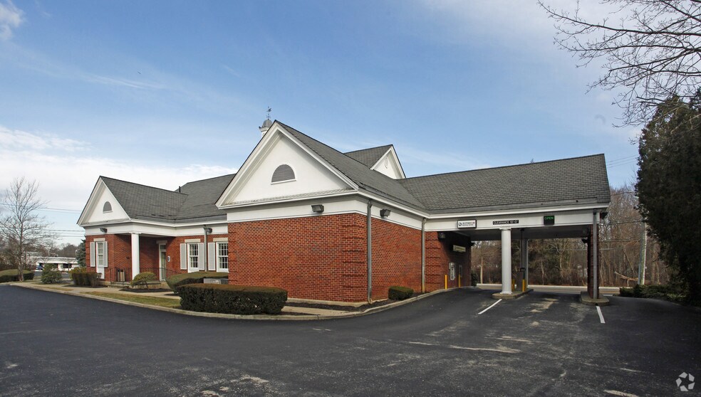 More Photos Of 1336 Montauk Hwy, Oakdale Bank For Sale