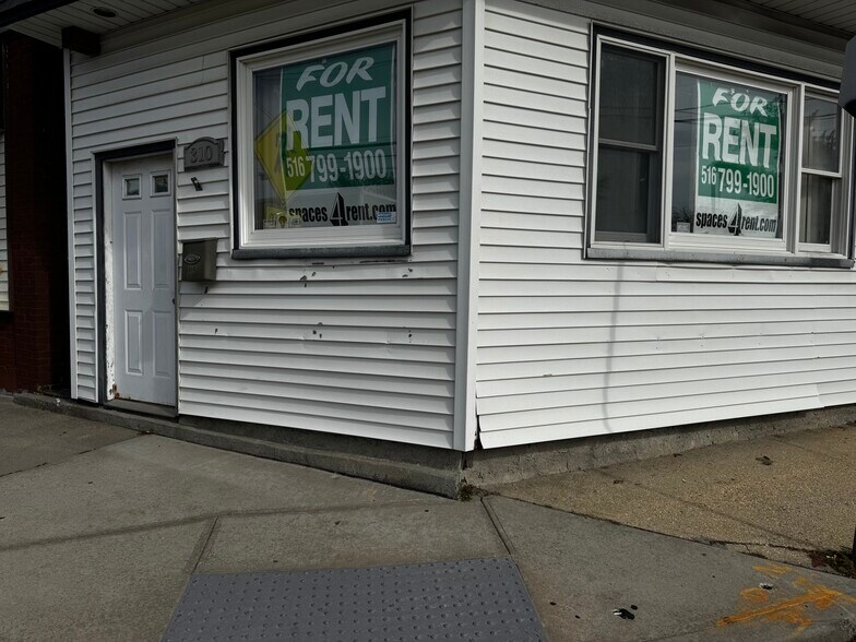 More Photos Of 310 Broadway, Bethpage Office For Lease