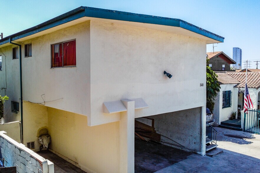 More Photos Of , Los Angeles Multifamily For Sale