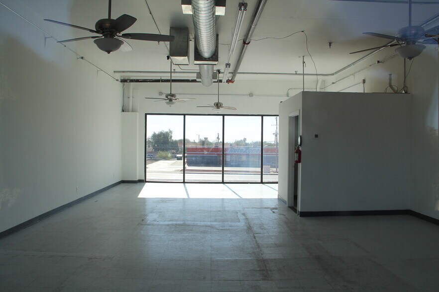 More Photos Of 2114 W Apache Trl, Apache Junction Storefront Retail Office For Lease