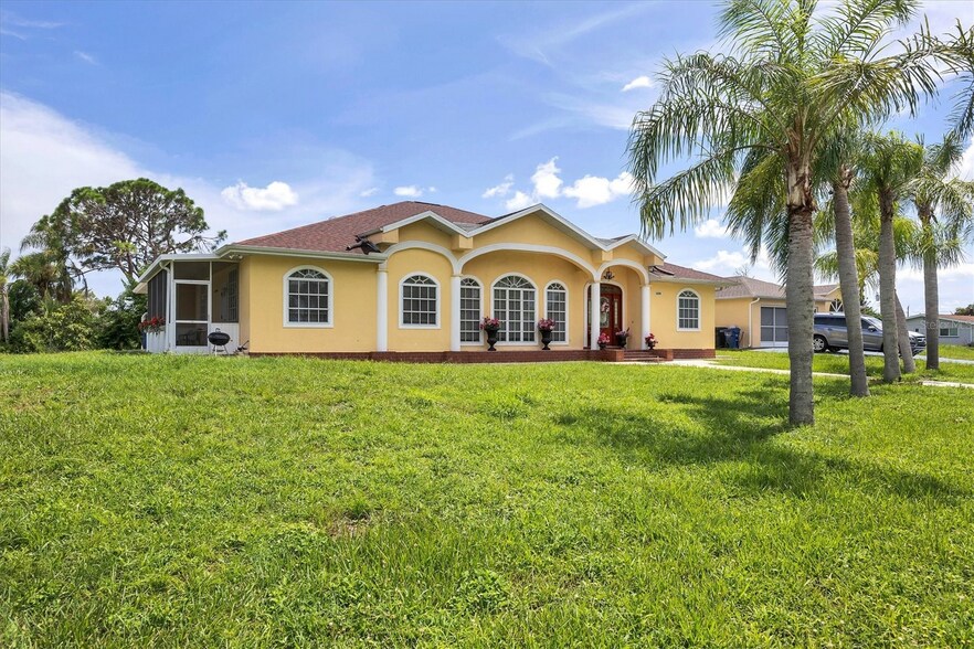 More Photos Of 12209 Cotorro Ave, North Port Specialty For Sale