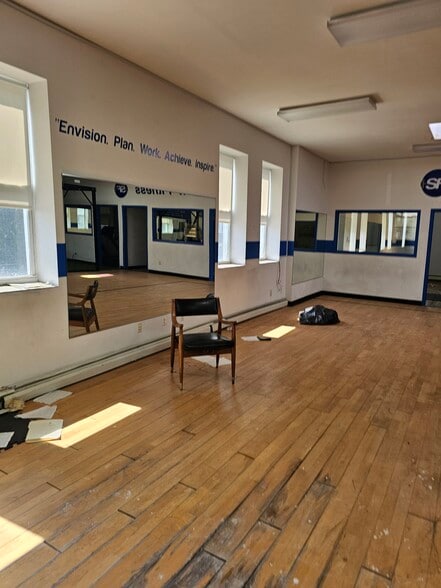 More Photos Of 629 Broadway, Bayonne Medical For Sale