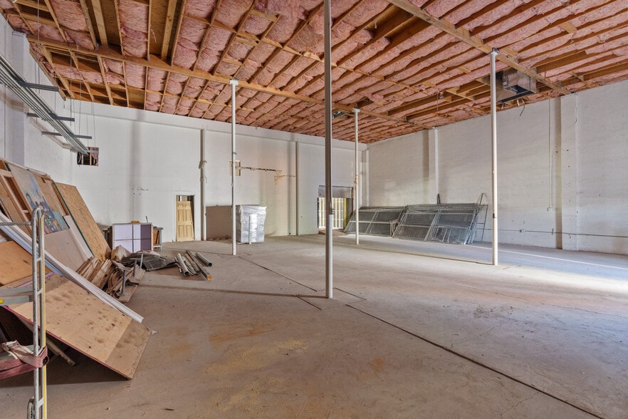 More Photos Of 1205 S Main St, Las Vegas Storefront Retail Office For Lease