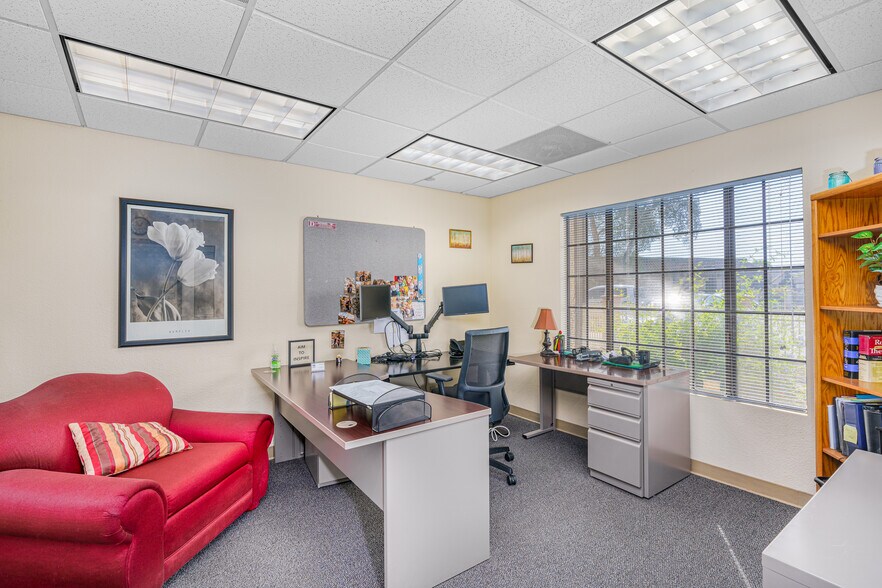 More Photos Of 1300 E Cypress St, Santa Maria Office Residential For Sale