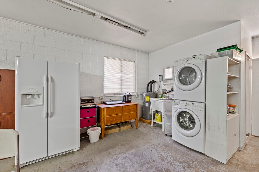 More Photos Of 1157 S Main St, Cedar City Auto Repair For Sale